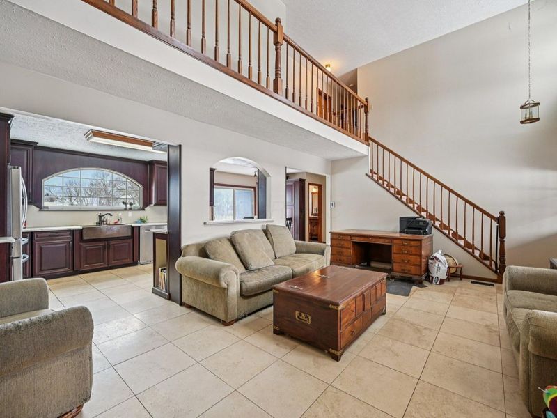 11295 Pickerington Road NW, Pickerington, OH 43147 Photo 4