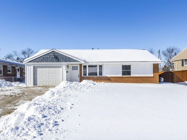 377 S Murray Hill Road, Columbus, OH 43228