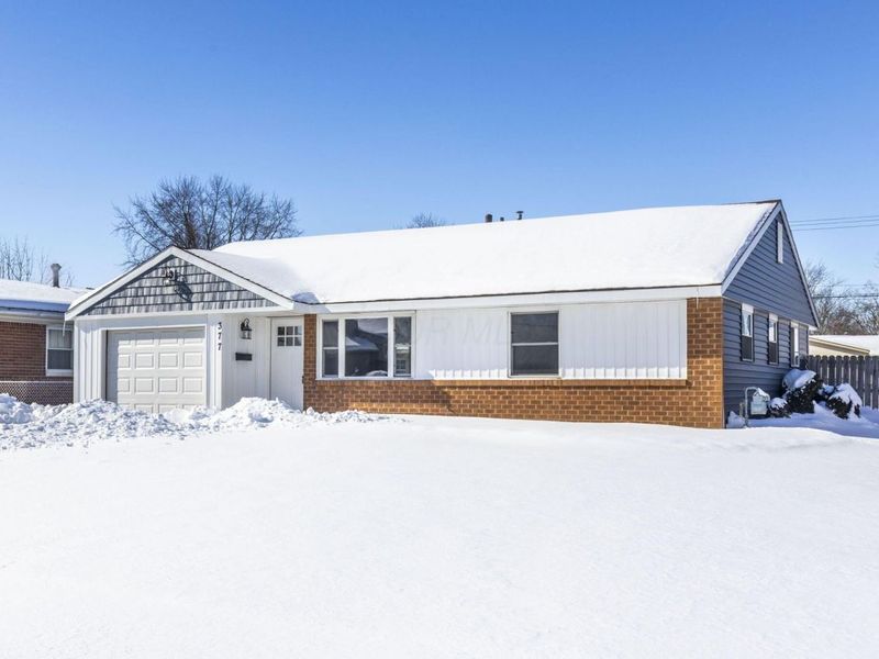 377 S Murray Hill Road, Columbus, OH 43228 Photo 2