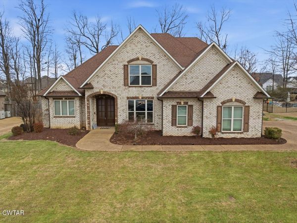 116 Ravenwood Drive , Jackson, TN 38305