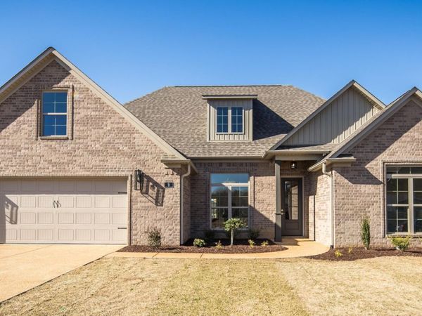 9 Caleb Cove , Jackson, TN 38305
