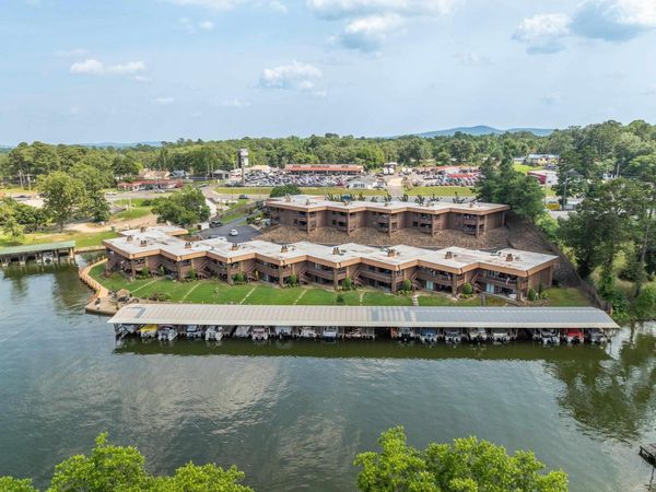 1412 Airport, Hot Springs, AR 71913