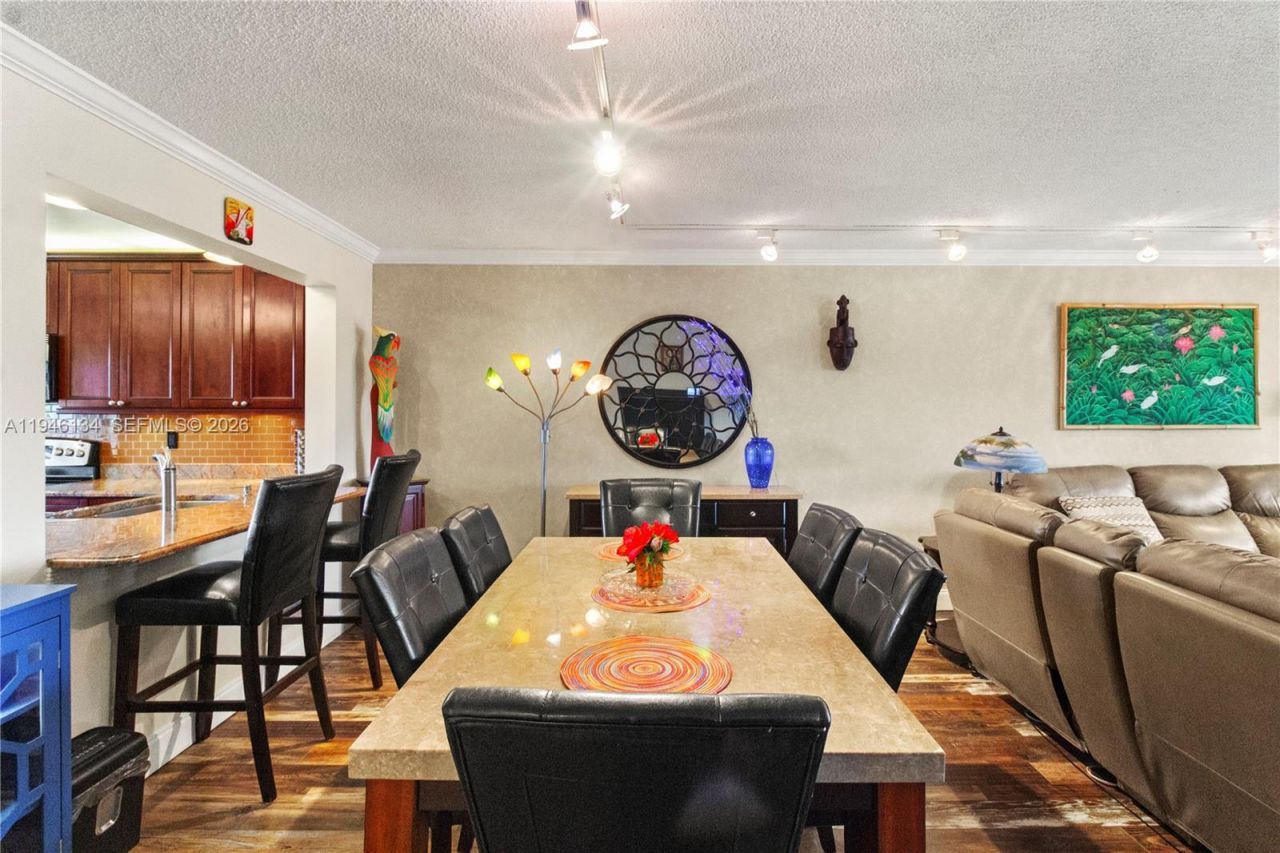 5519 Fairway Park Dr, Unit 203, Boynton Beach, FL 33437 Photo