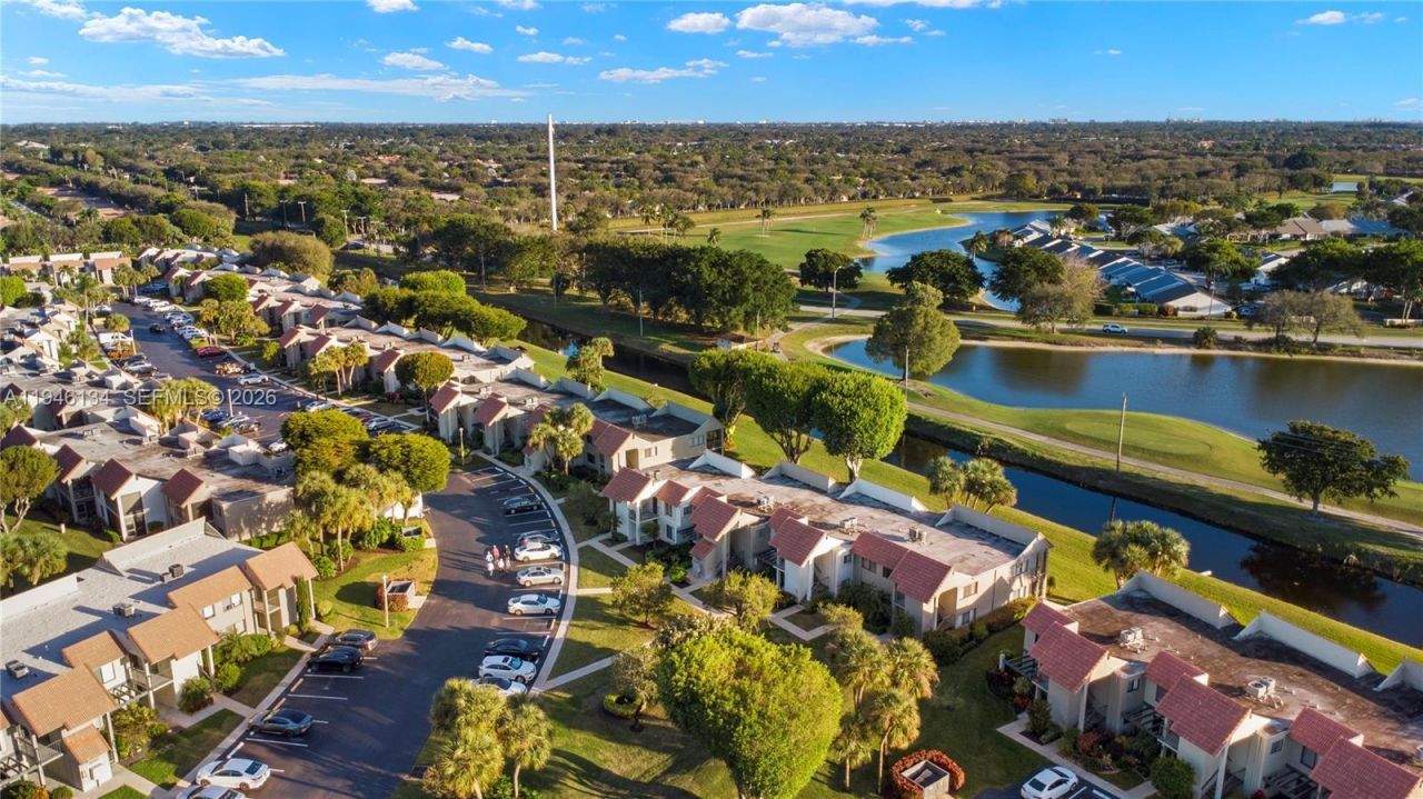 5519 Fairway Park Dr, Unit 203, Boynton Beach, FL 33437 Photo