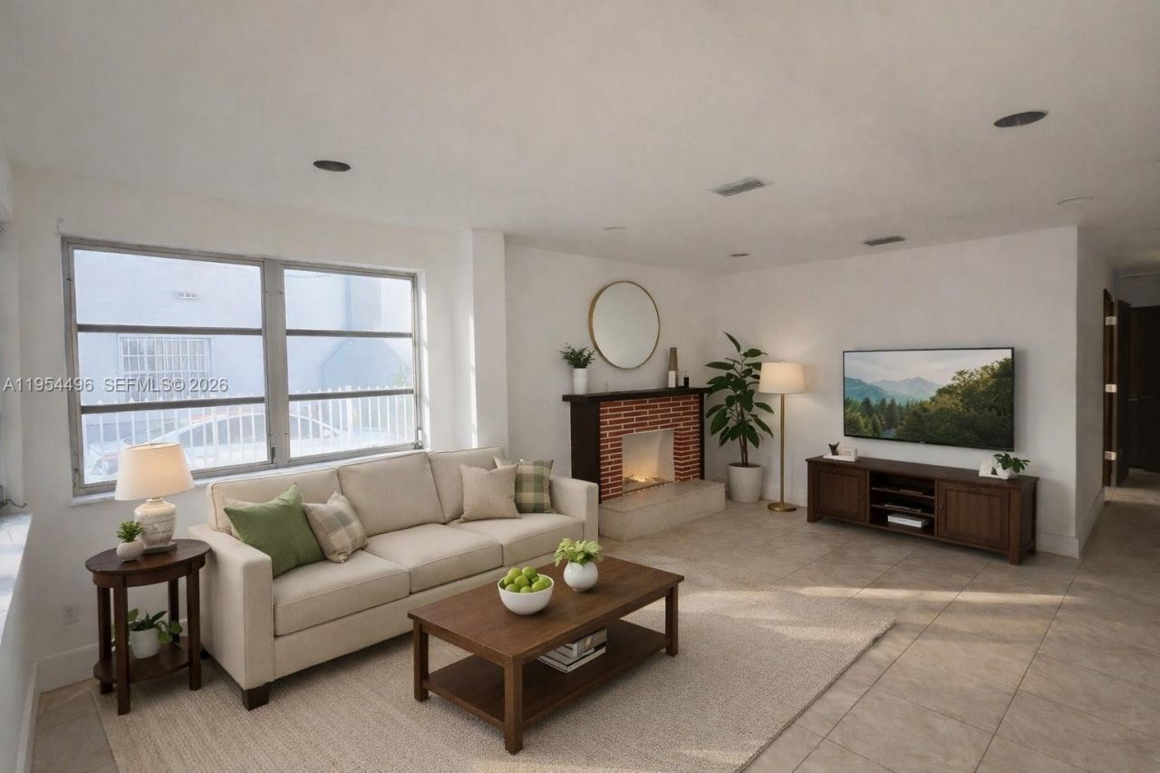 2217 SW 11th St, Miami, FL 33135 Photo