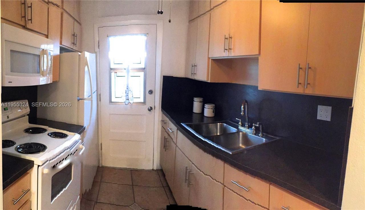 1475 NE 125th Ter, Unit 510B, North Miami, FL 33161 Photo