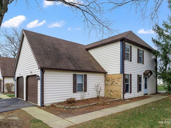 2456 Devonshire Court, Aurora, IL 60502