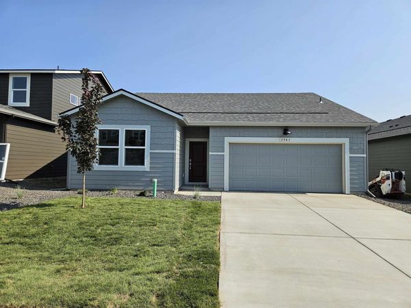 3582 S McCabe Ln, Spokane, WA 99206