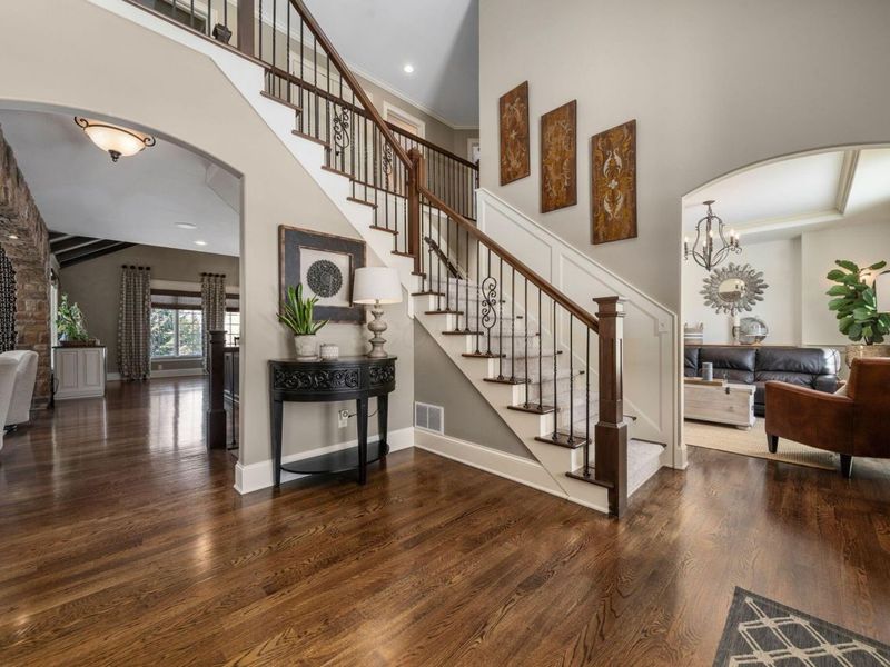 9338 Deer Path Court, Powell, OH 43065 Photo 5