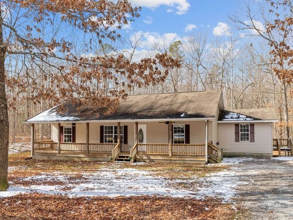 1365 Pilgrim Dr , Grimsley, TN 38565