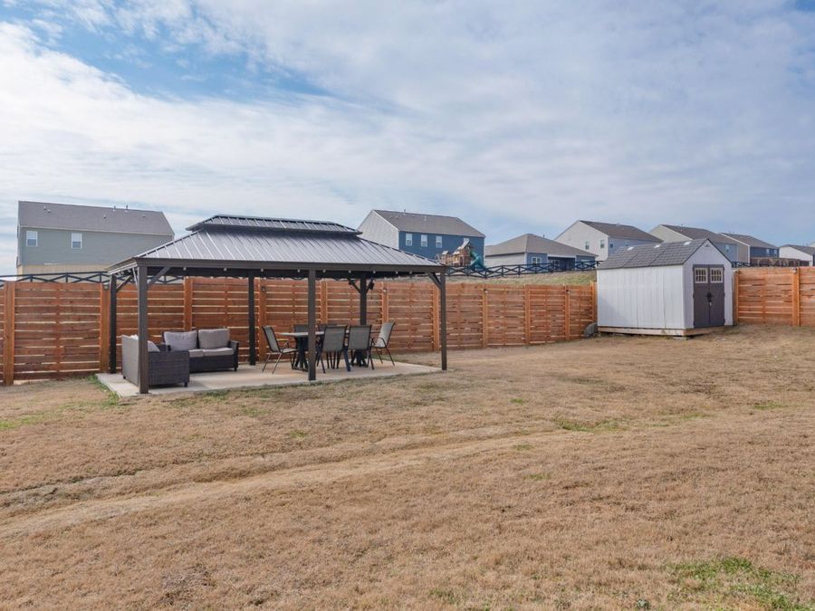 Property Image 40