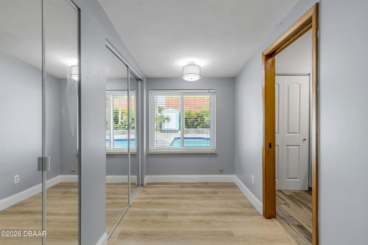 921 E 2nd Avenue, New Smyrna Beach, FL 32169 Photo