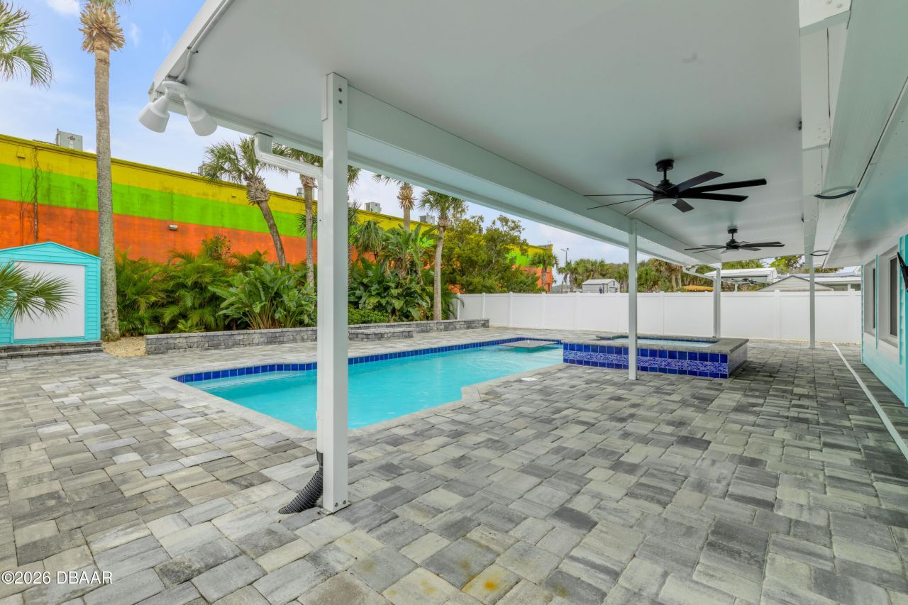 921 E 2nd Avenue, New Smyrna Beach, FL 32169 Photo