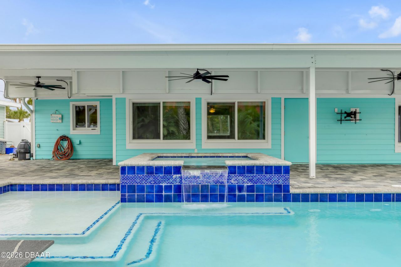 921 E 2nd Avenue, New Smyrna Beach, FL 32169 Photo