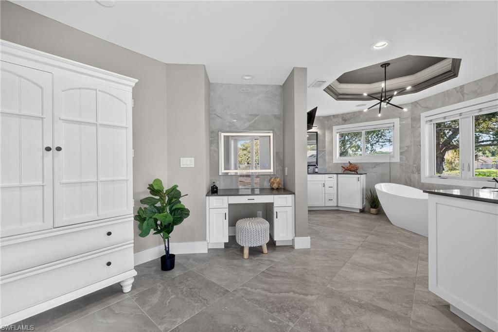 2341 Mayfield Ct, Unit 8, Naples, FL 34105 Photo