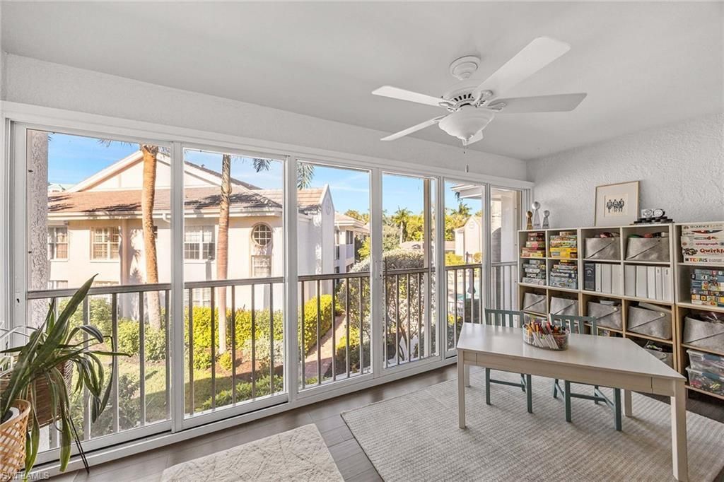5633 Turtle Bay Dr, Unit 32, Naples, FL 34108 Photo