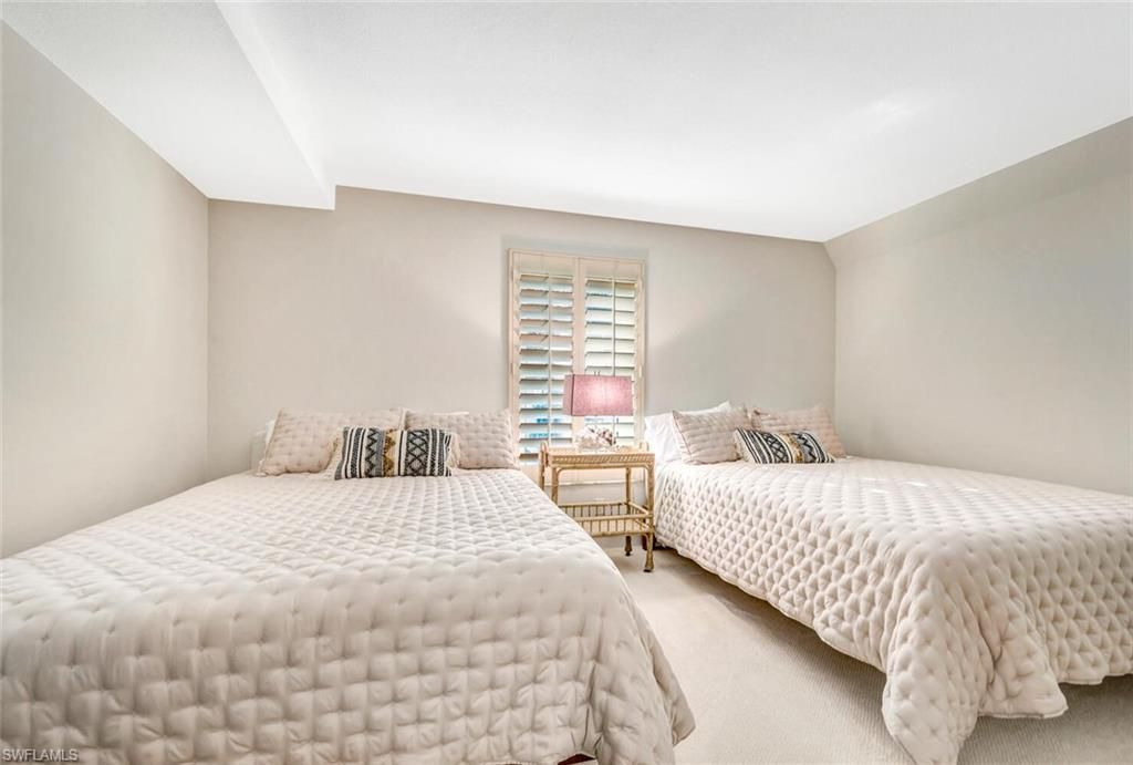 2800 Gulf Shore Blvd N, Unit 303, Naples, FL 34103 Photo