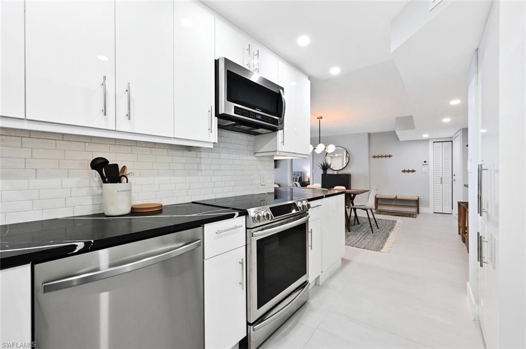 4001 Gulf Shore Blvd N, Unit 602, Naples, FL 34103 Photo