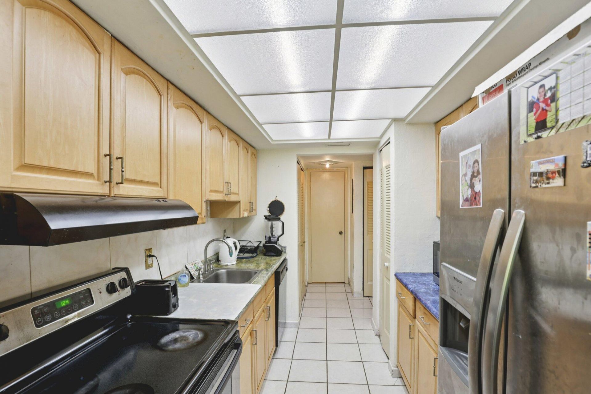 19232 NE 25th Avenue, Unit 221b, Miami, FL 33180 Photo