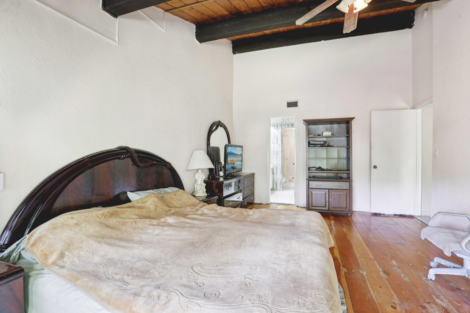 19232 NE 25th Avenue, Unit 221b, Miami, FL 33180 Photo