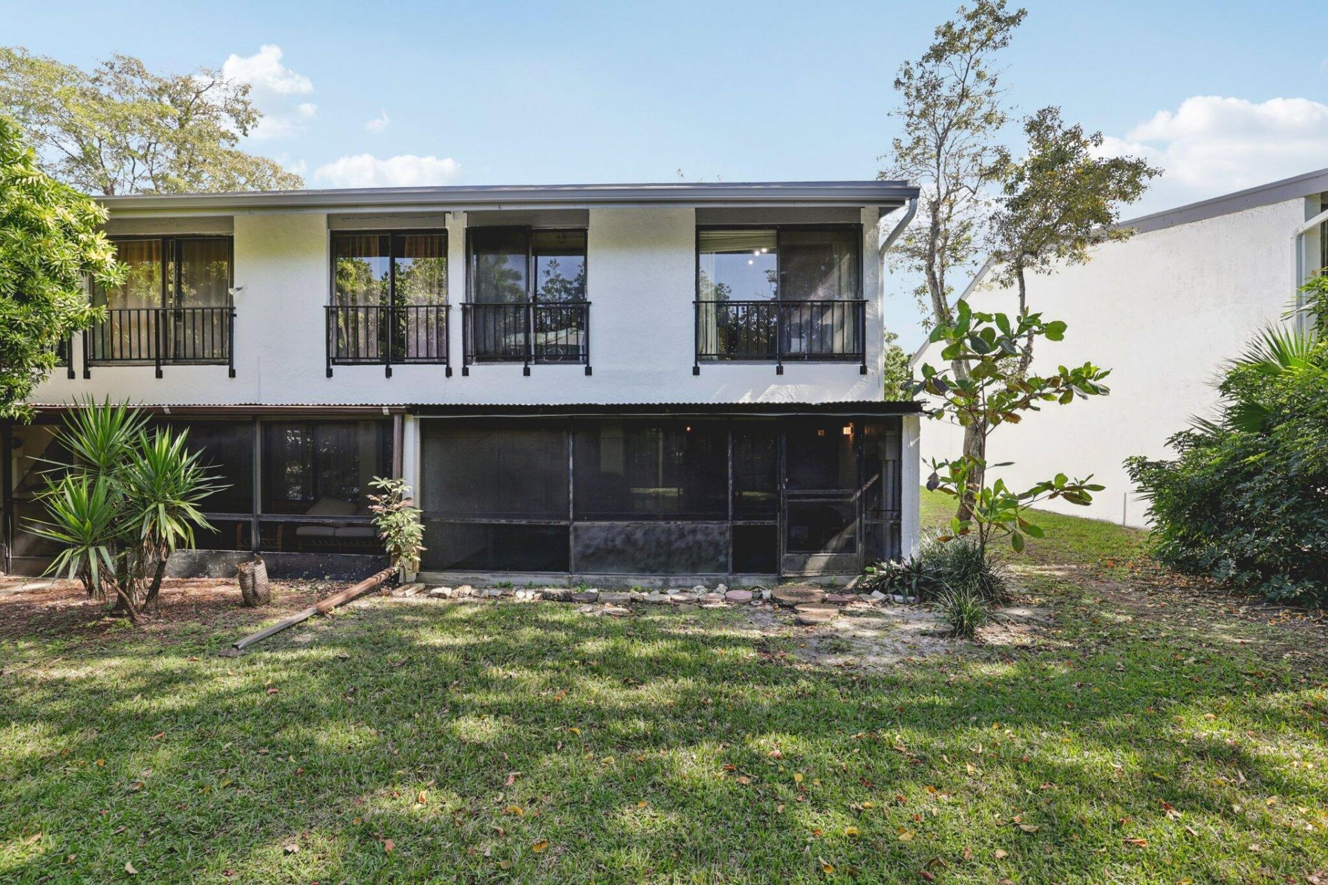 19232 NE 25th Avenue, Unit 221b, Miami, FL 33180 Photo