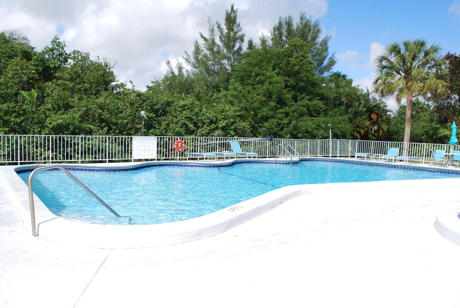 19232 NE 25th Avenue, Unit 221b, Miami, FL 33180 Photo