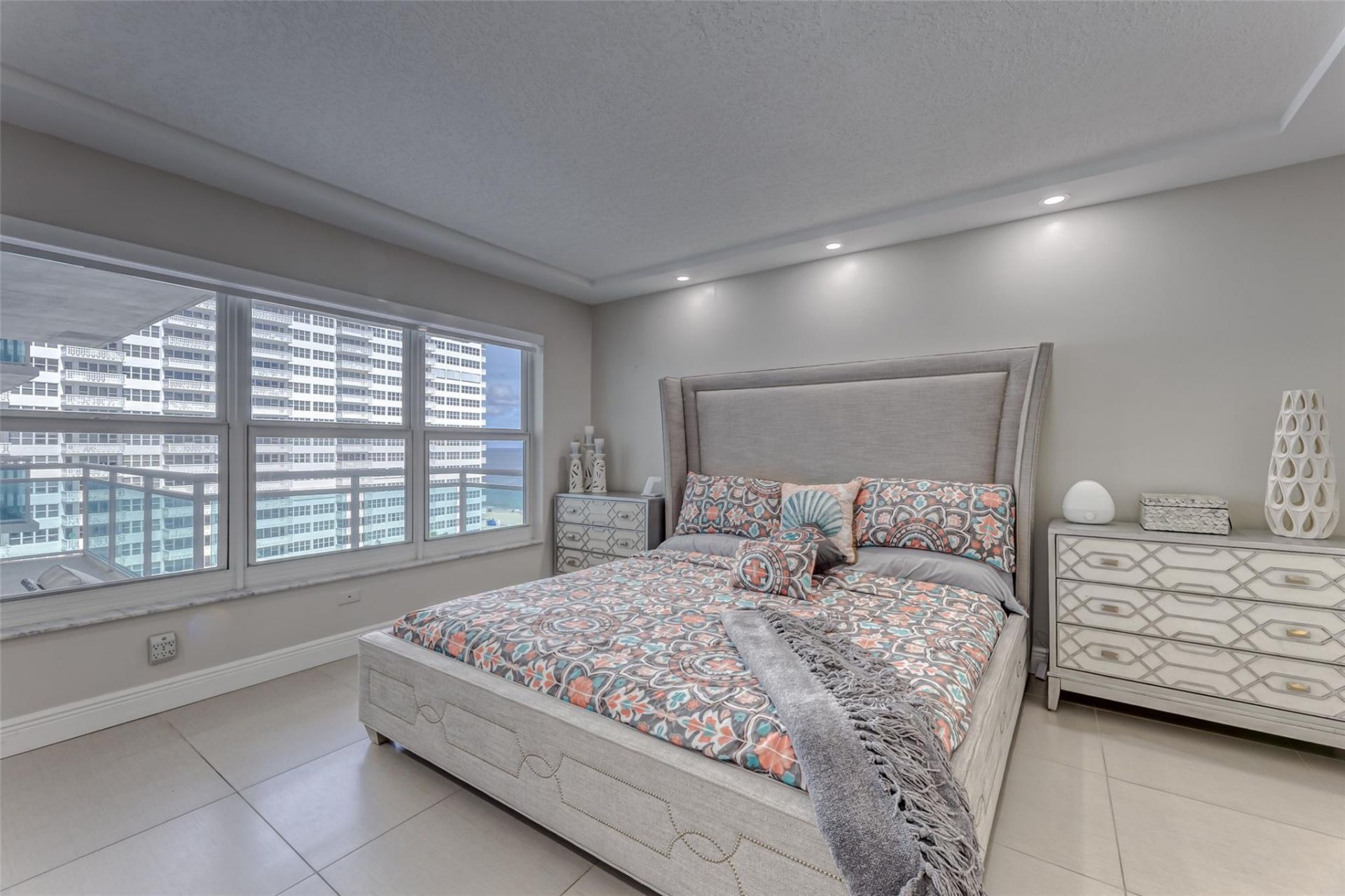 3900 Galt Ocean Drive, Unit 712, Fort Lauderdale, FL 33308 Photo