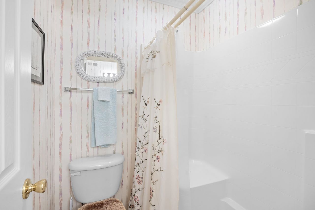 577 Blue River Ct. Photo 20