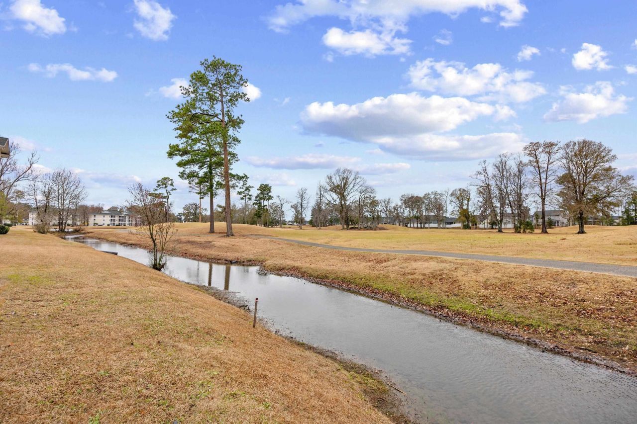 577 Blue River Ct. Photo 31