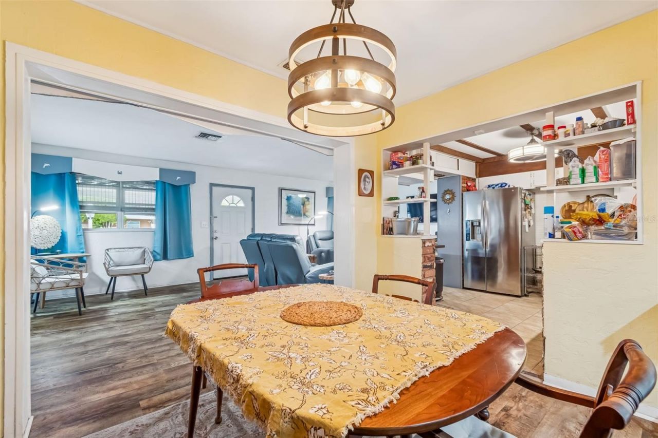 7551 17th Lane N, Saint Petersburg, FL 33702 Photo