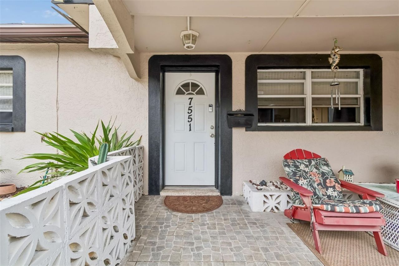 7551 17th Lane N, Saint Petersburg, FL 33702 Photo