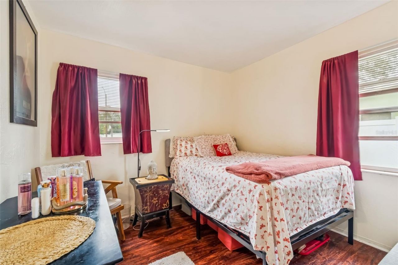 7551 17th Lane N, Saint Petersburg, FL 33702 Photo