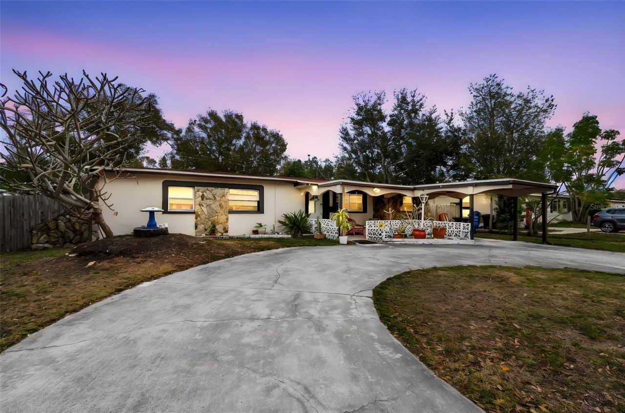 7551 17th Lane N, Saint Petersburg, FL 33702 Photo