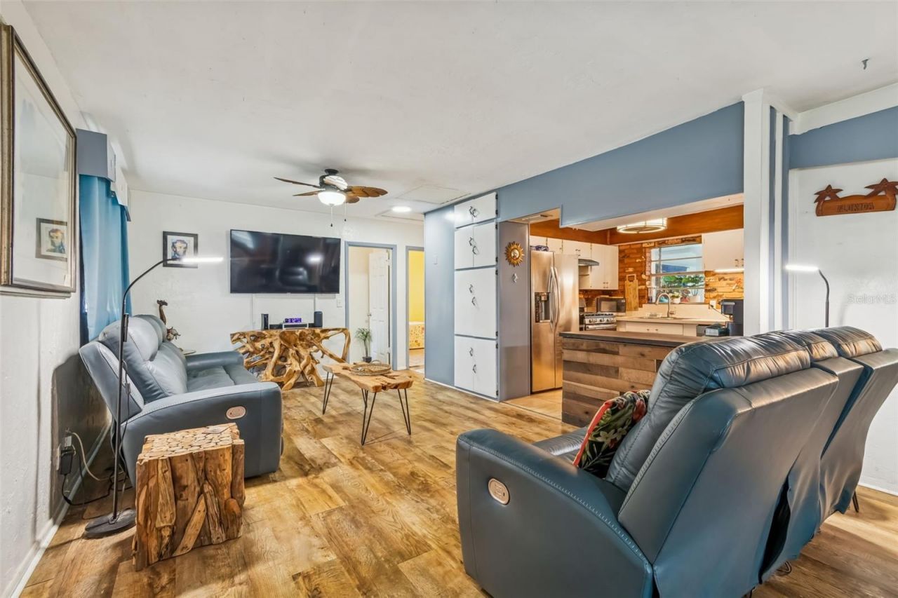 7551 17th Lane N, Saint Petersburg, FL 33702 Photo