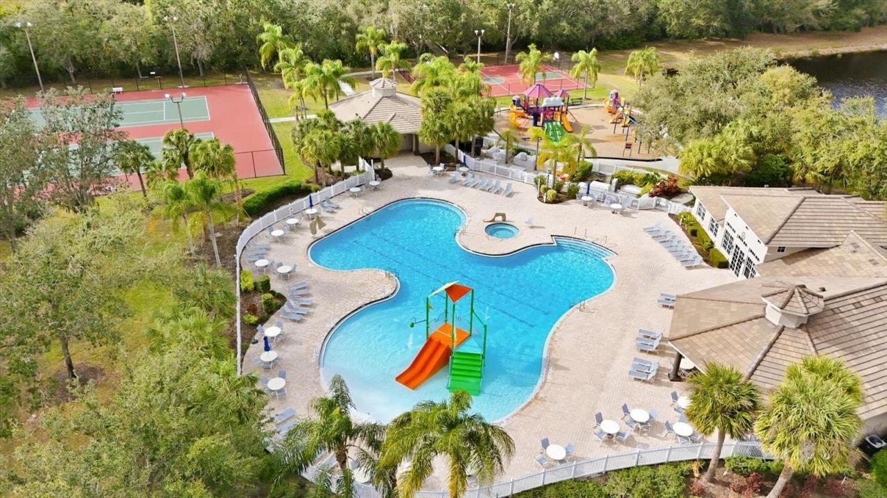 707 Dogwood Run, Bradenton, FL 34212 Photo