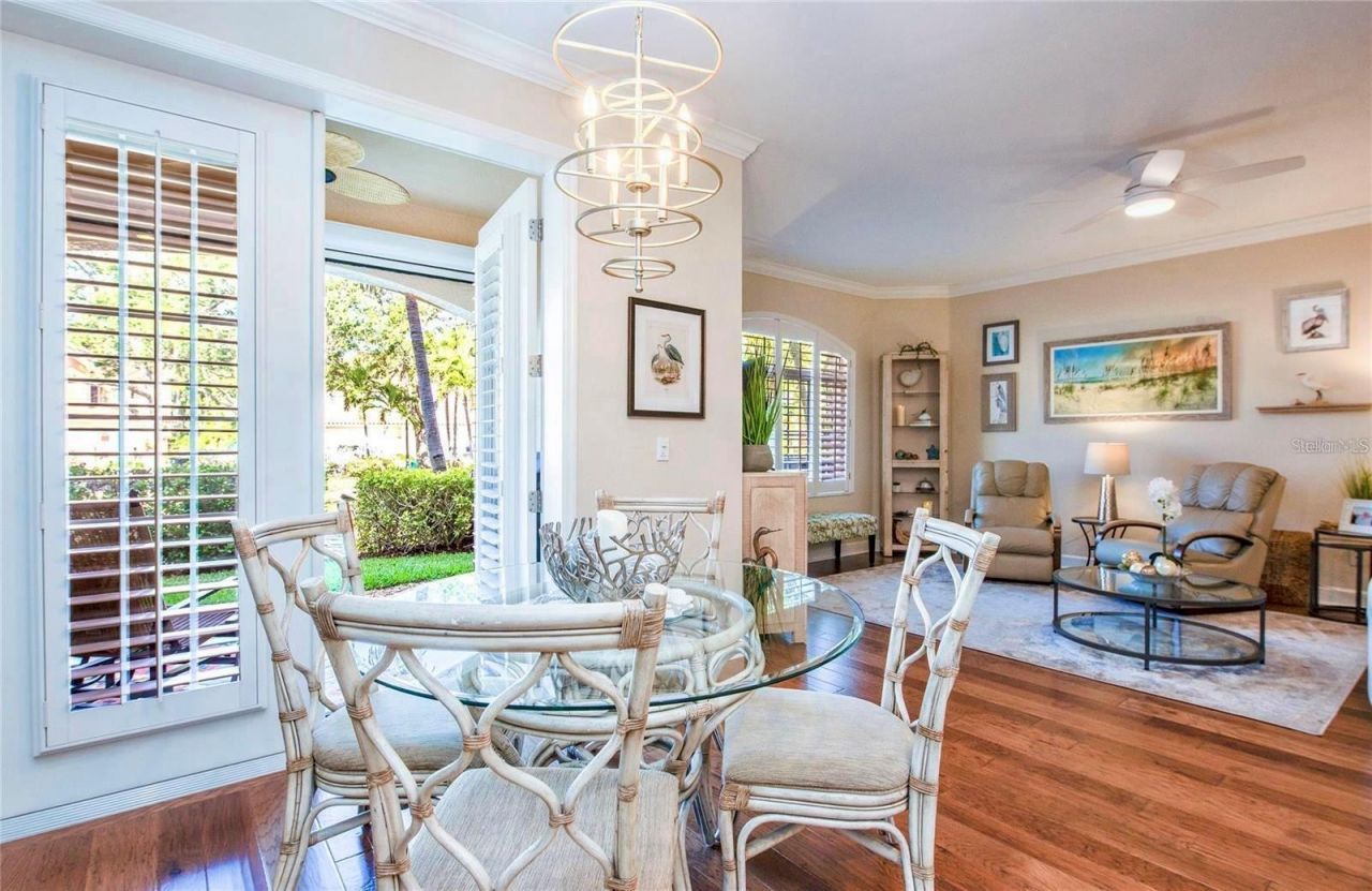 6303 Vista Verde Drive E, Gulfport, FL 33707 Photo