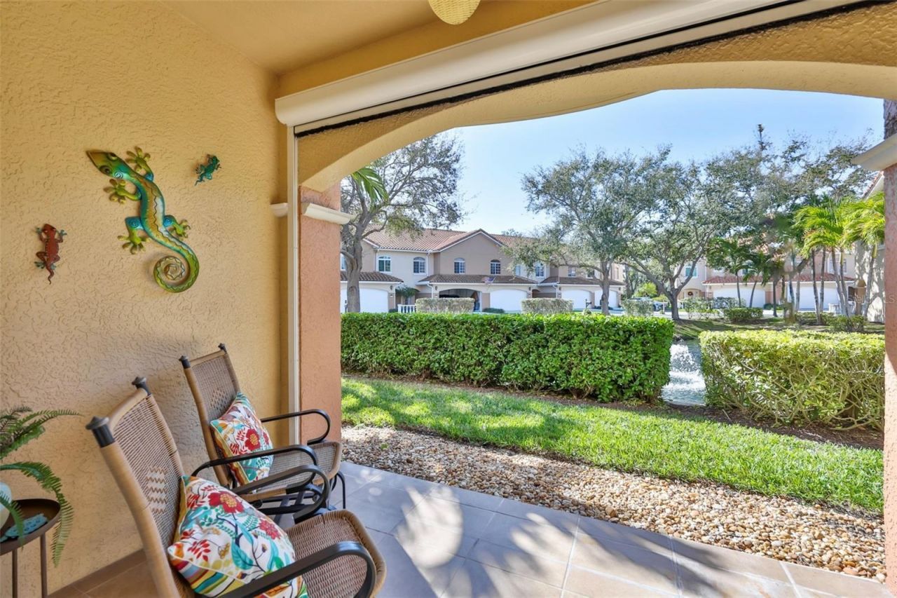 6303 Vista Verde Drive E, Gulfport, FL 33707 Photo