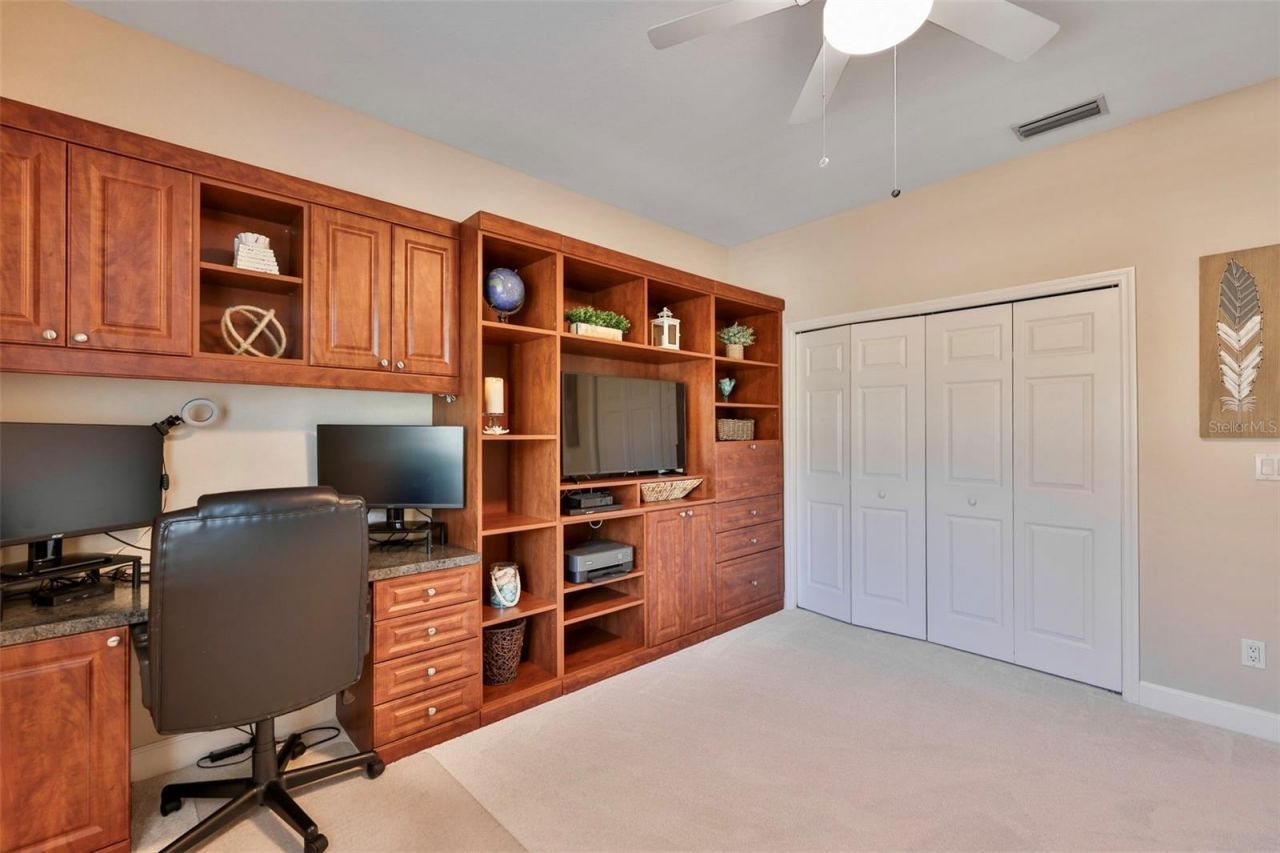 6303 Vista Verde Drive E, Gulfport, FL 33707 Photo