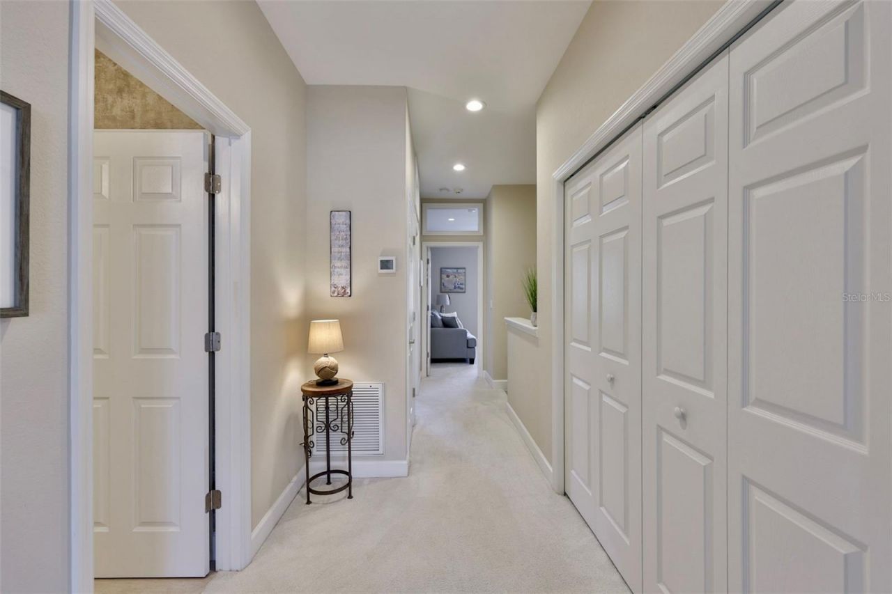 6303 Vista Verde Drive E, Gulfport, FL 33707 Photo