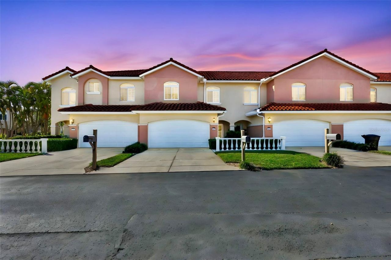 6303 Vista Verde Drive E, Gulfport, FL 33707 Photo