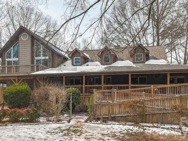 1842 Rock Springs Circle, Denver, NC 28037
