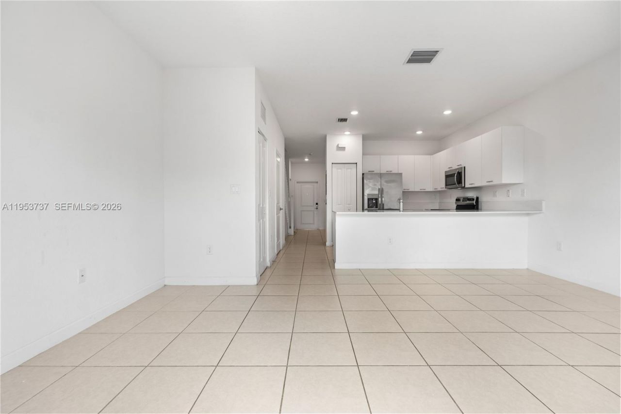 12147 NW 23rd Ct, Miami, FL 33167 Photo