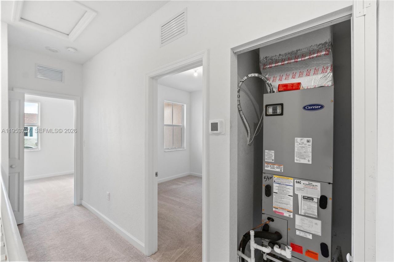 12147 NW 23rd Ct, Miami, FL 33167 Photo