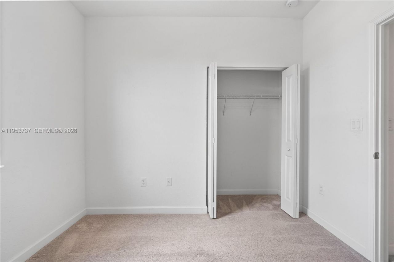 12147 NW 23rd Ct, Miami, FL 33167 Photo