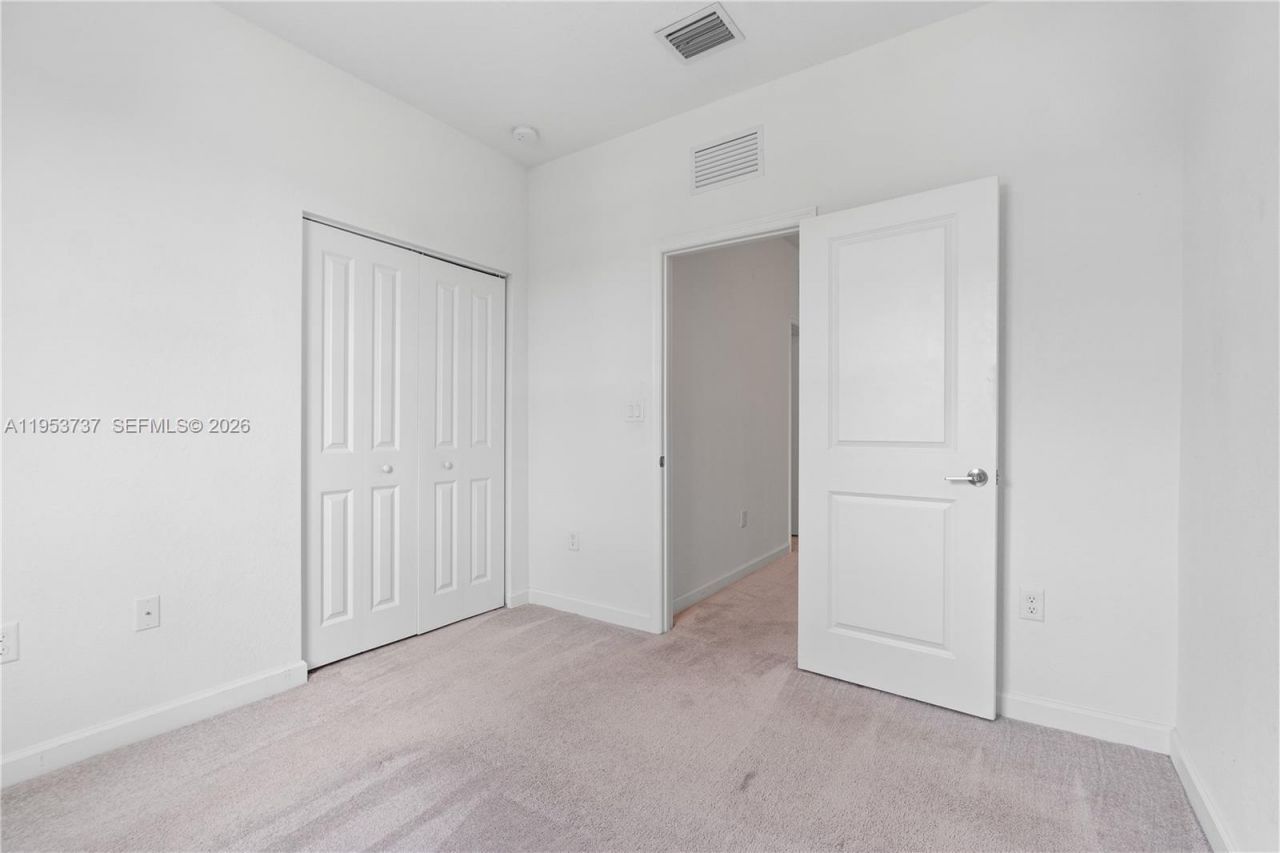 12147 NW 23rd Ct, Miami, FL 33167 Photo