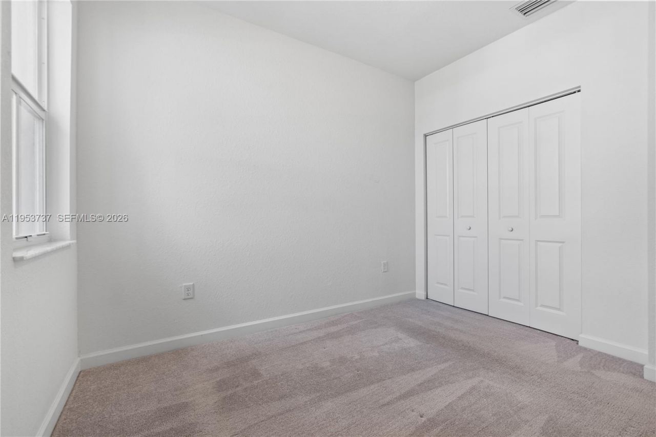 12147 NW 23rd Ct, Miami, FL 33167 Photo