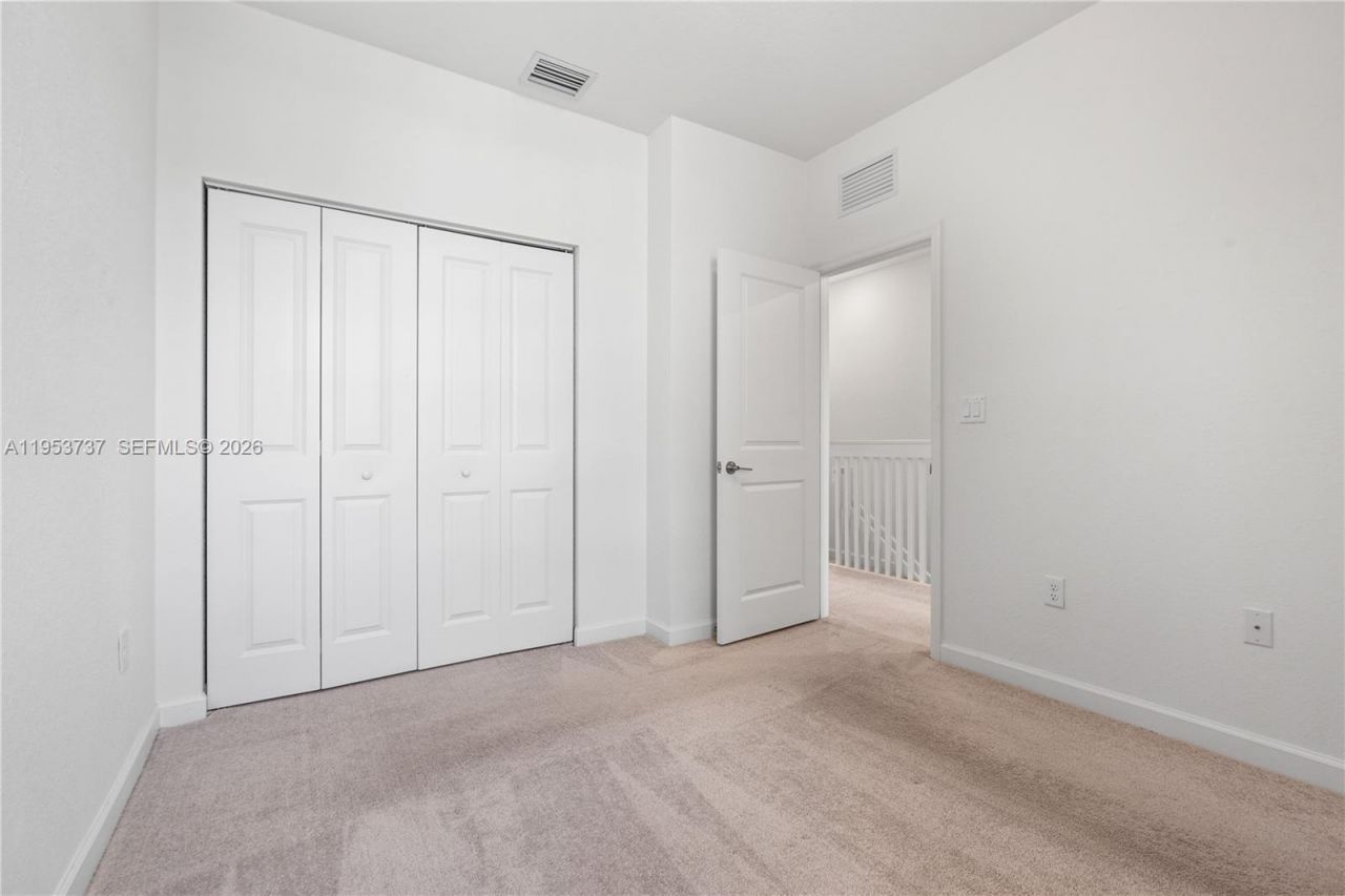 12147 NW 23rd Ct, Miami, FL 33167 Photo