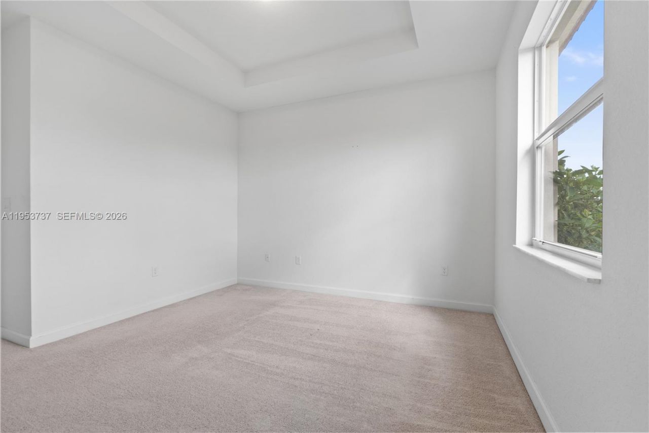 12147 NW 23rd Ct, Miami, FL 33167 Photo