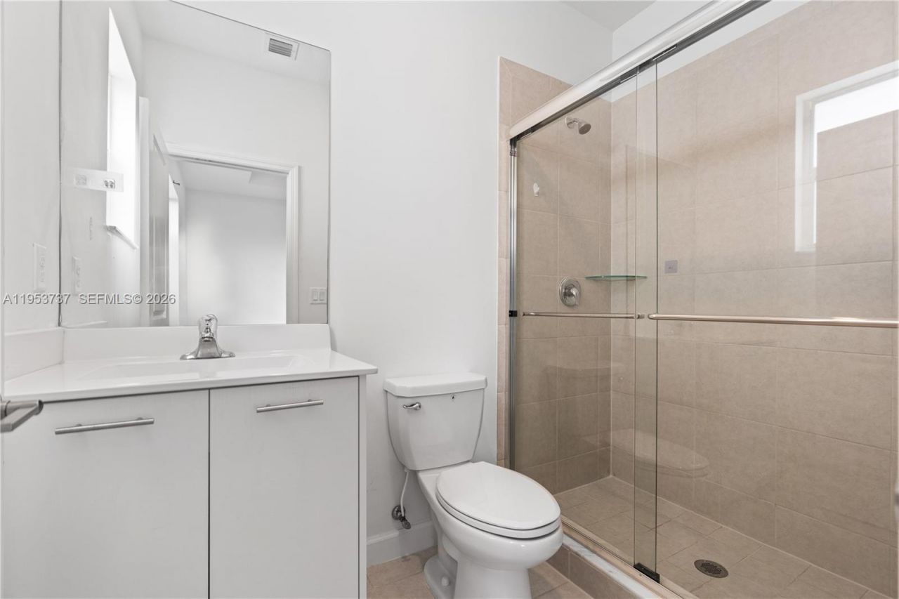 12147 NW 23rd Ct, Miami, FL 33167 Photo