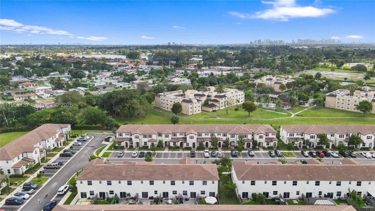 12147 NW 23rd Ct, Miami, FL 33167 Photo